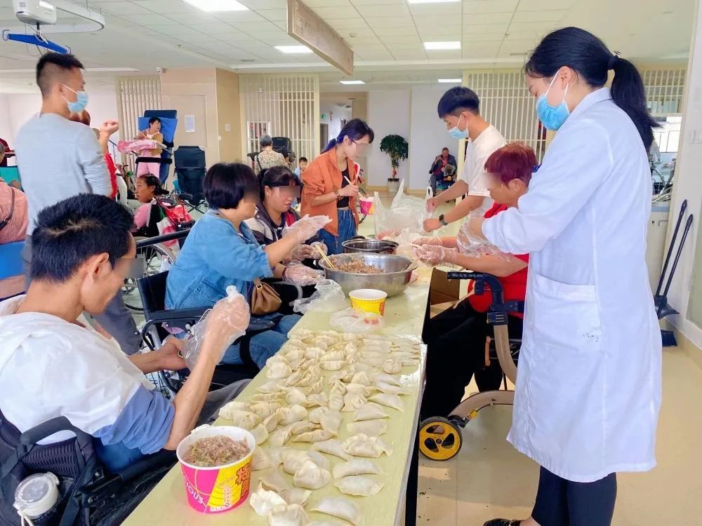 【保山安利醫(yī)院】“濃濃餃子香，深深關(guān)愛情”保山市殘聯(lián)肢體殘疾患者社會融入活動